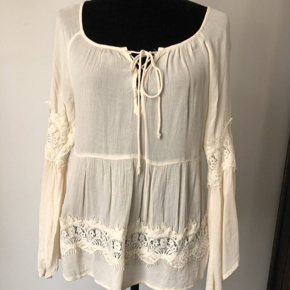 Hollister Boho Top - Picture 3 of 8